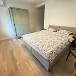 Pensión 200m Od Promenady, Slowackiego 25a