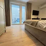 200m Od Promenady, Slowackiego 25a Pensión