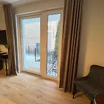 200m Od Promenady, Slowackiego 25a