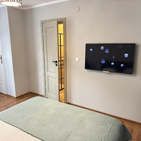Penzion 200m Od Promenady, Slowackiego 25a 3*
