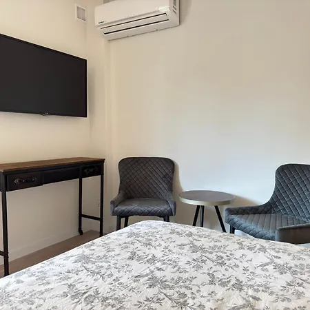 200m Od Promenady, Slowackiego 25a シフィノウイシチェ