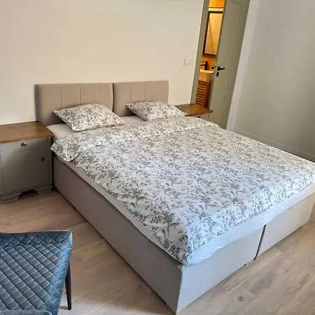 200m Od Promenady, Slowackiego 25a ゲストハウス