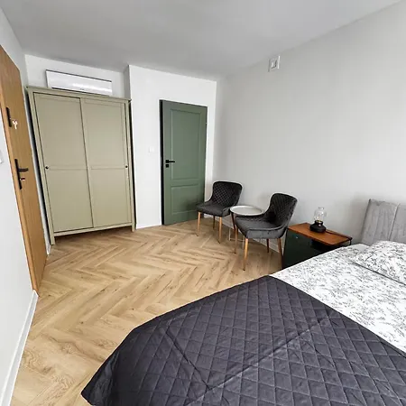 200m Od Promenady, Slowackiego 25a Svinoústí